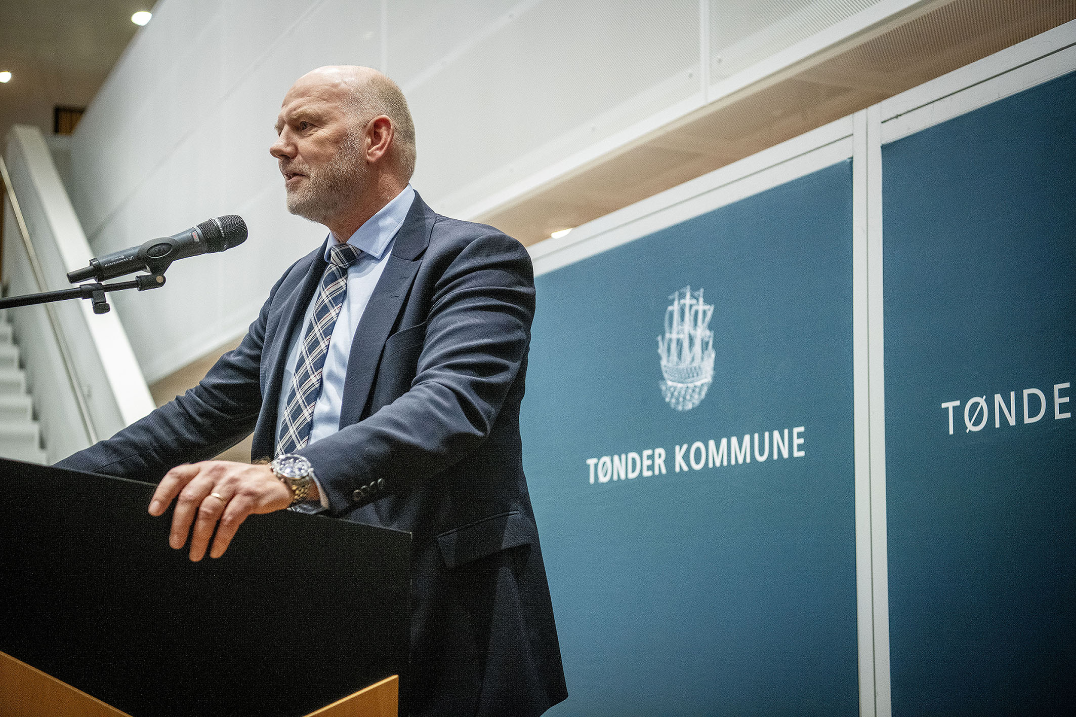 Kommunaldirektør Lars Møldrup på talerstolen