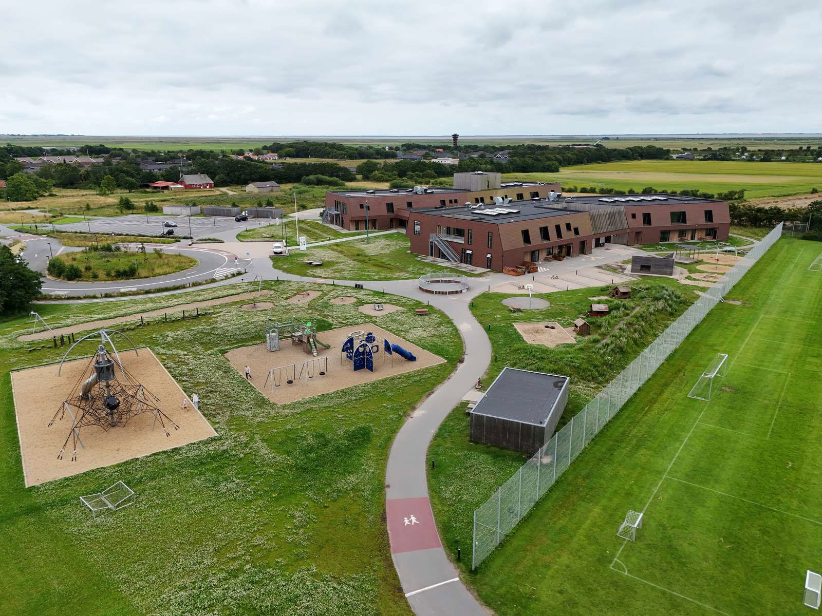 Luftfoto af Skærbæk Skole