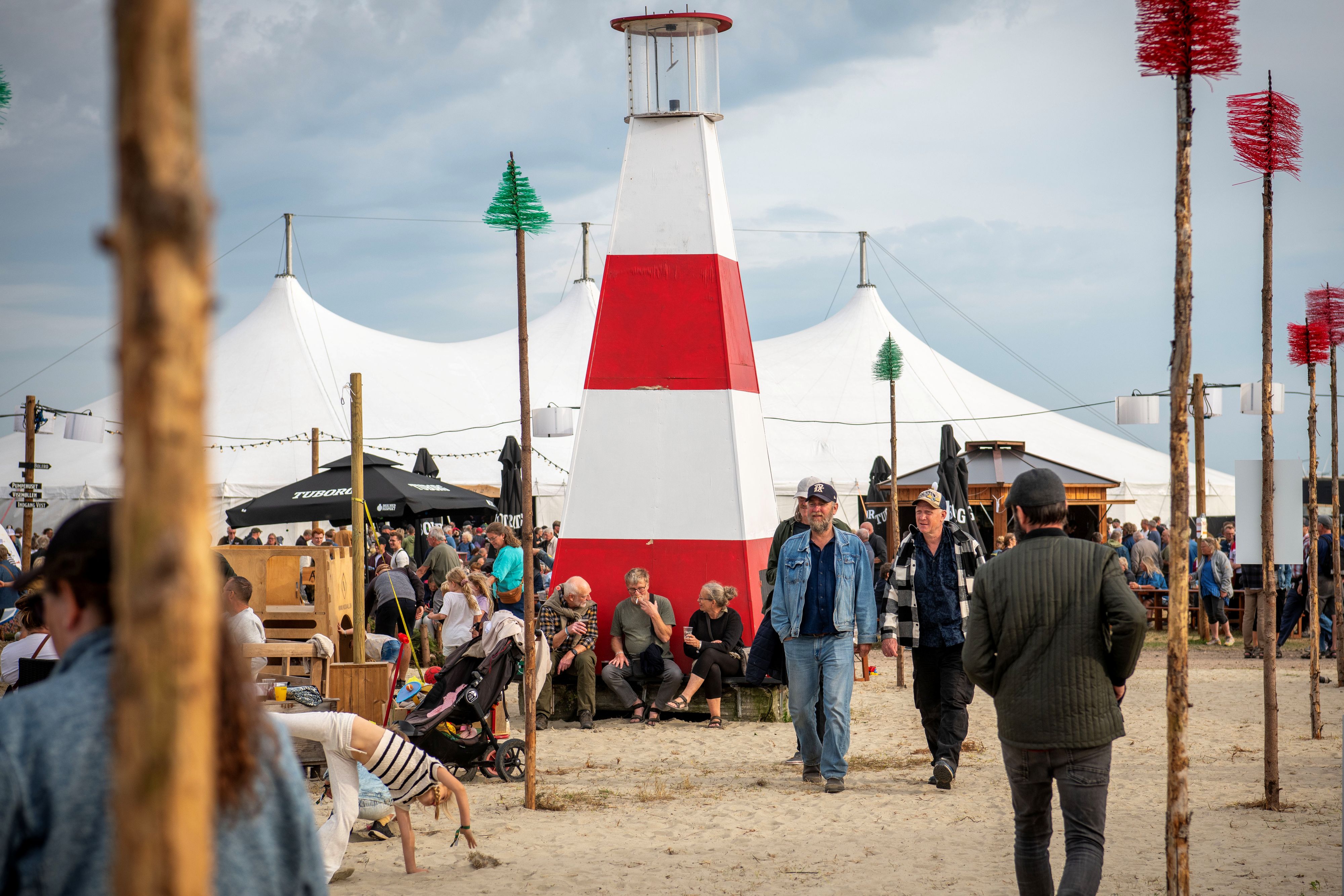 Masser af mennesker på Tønder Festival