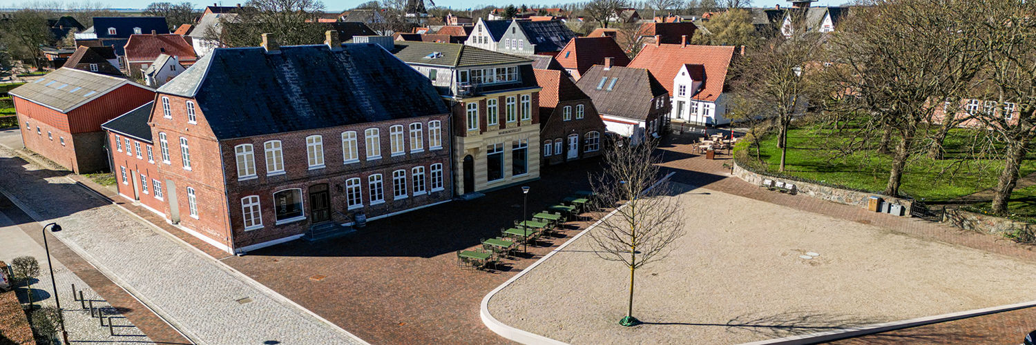 Billede fra torvet i Højer by